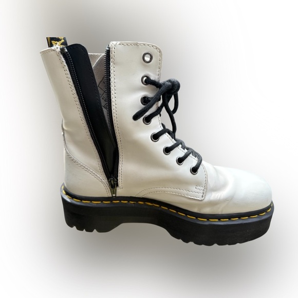 Dr. Martens Jadon White Leather Platform Boots – Women’s Size 9 US - Picture 5 of 9